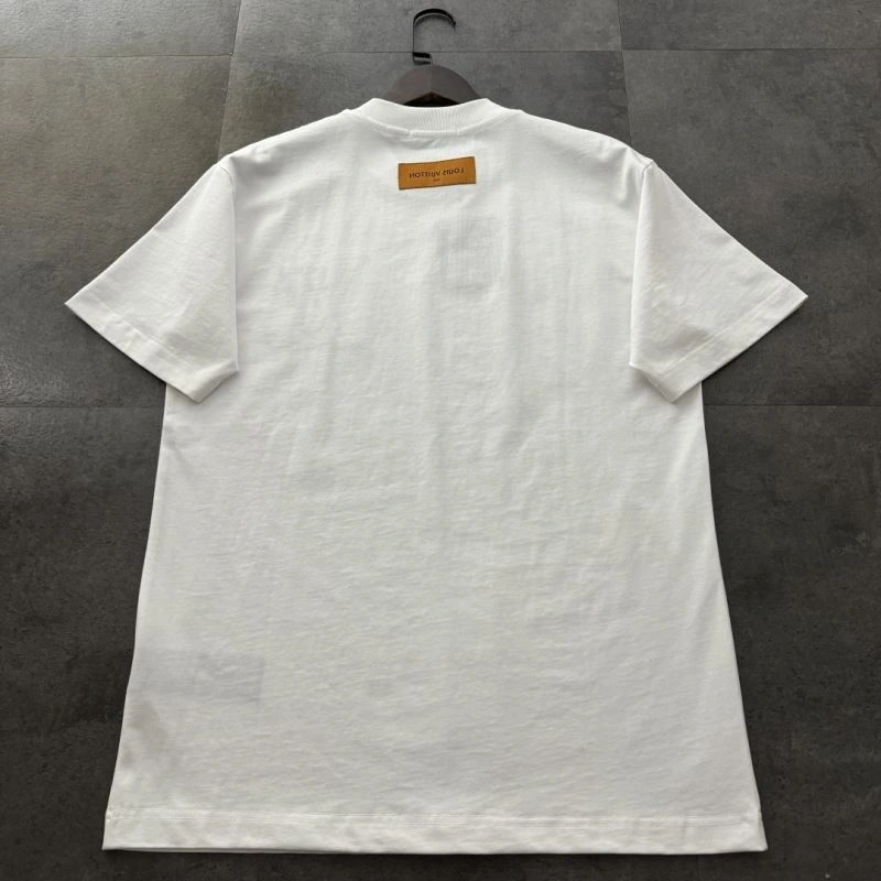 Louis Vuitton T-Shirts Trendsetting 137144