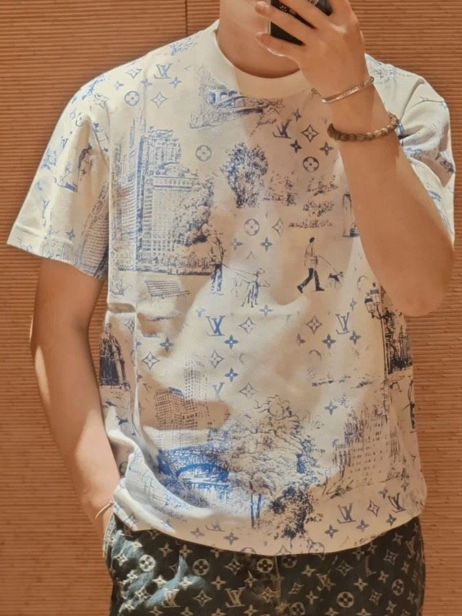 OdorResistant Louis Vuitton T-Shirts 137143