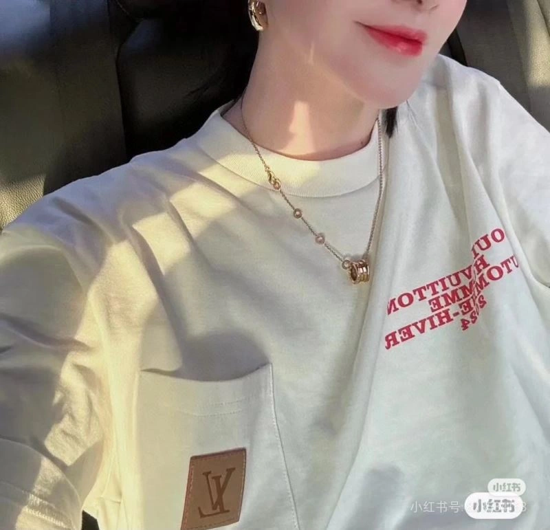 WeatherProof Louis Vuitton T-Shirts 137140