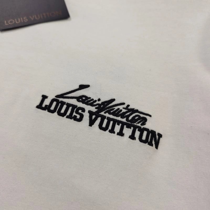 Louis Vuitton T-Shirts Popular 137138