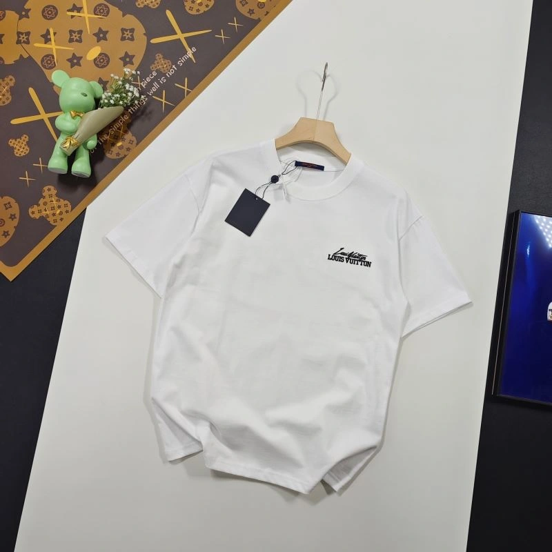 Louis Vuitton T-Shirts Popular 137138