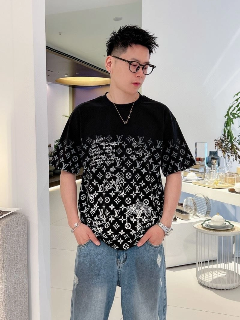 Louis Vuitton T-Shirts MultiPurpose 137139