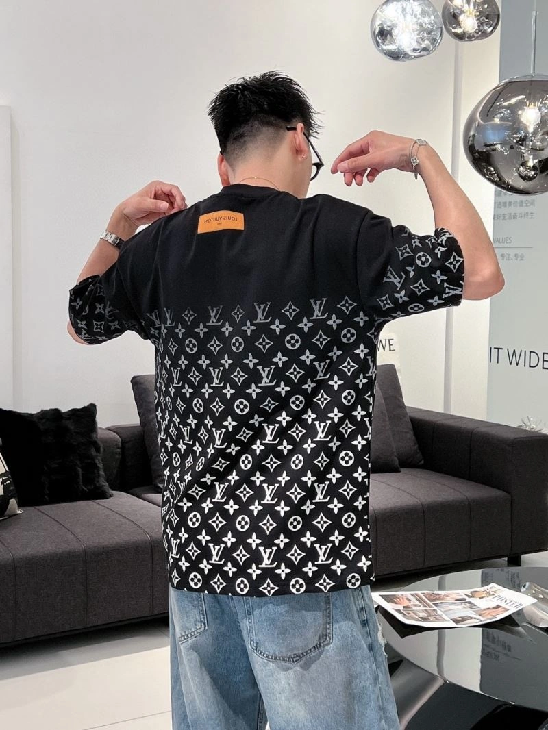 Louis Vuitton T-Shirts MultiPurpose 137139