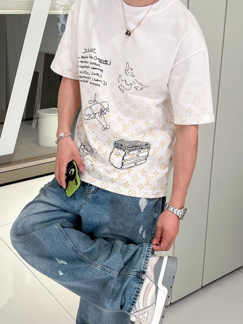 Louis Vuitton T-Shirts MultiPurpose 137139