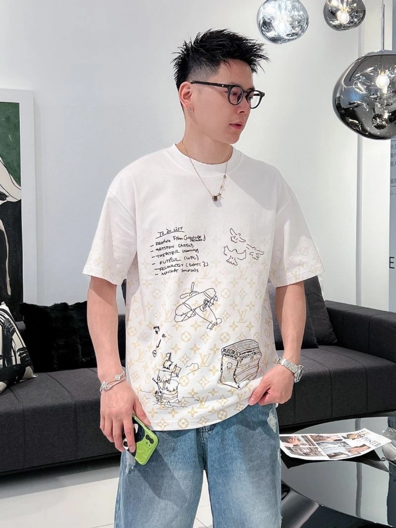 Louis Vuitton T-Shirts MultiPurpose 137139