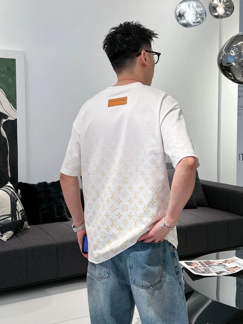Louis Vuitton T-Shirts MultiPurpose 137139