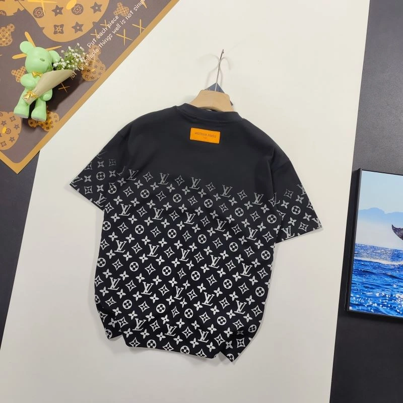 Louis Vuitton T-Shirts MultiPurpose 137139