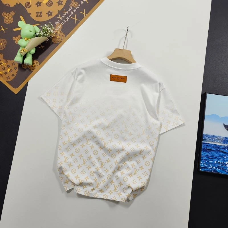 Louis Vuitton T-Shirts MultiPurpose 137139
