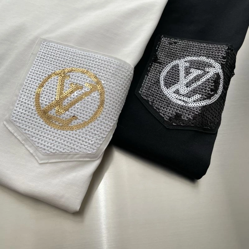 Minimalist Louis Vuitton T-Shirts 137117