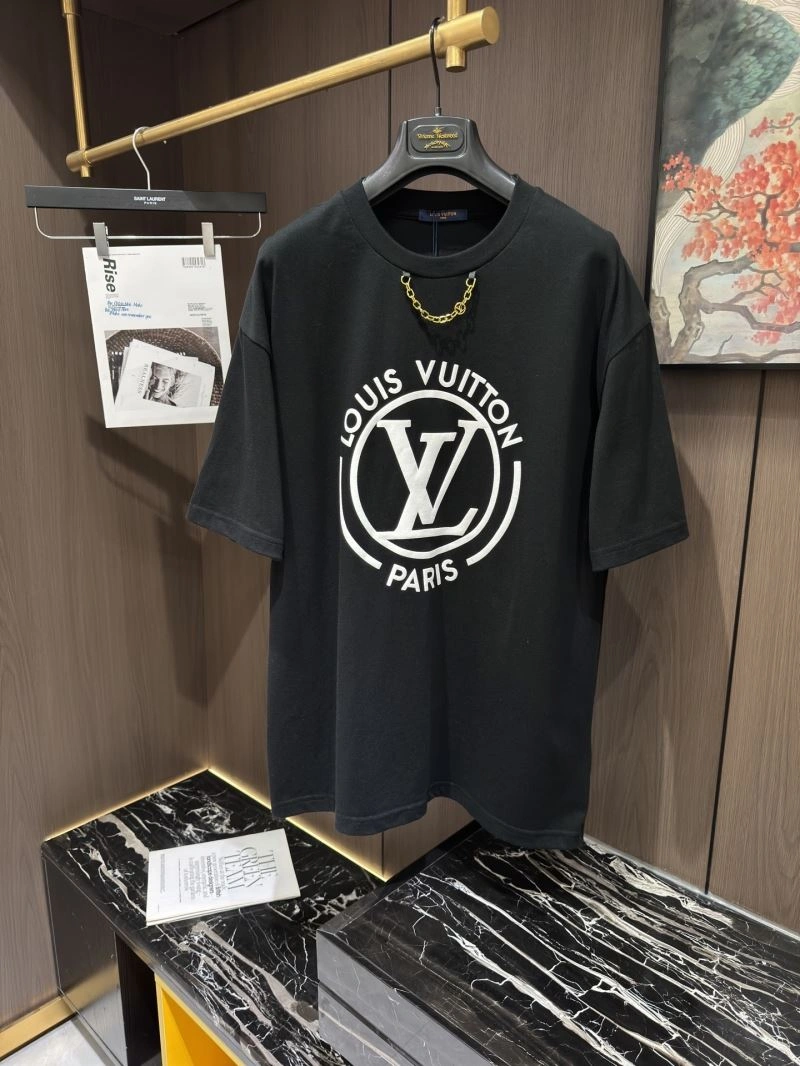 Classic Louis Vuitton T-Shirts 137118