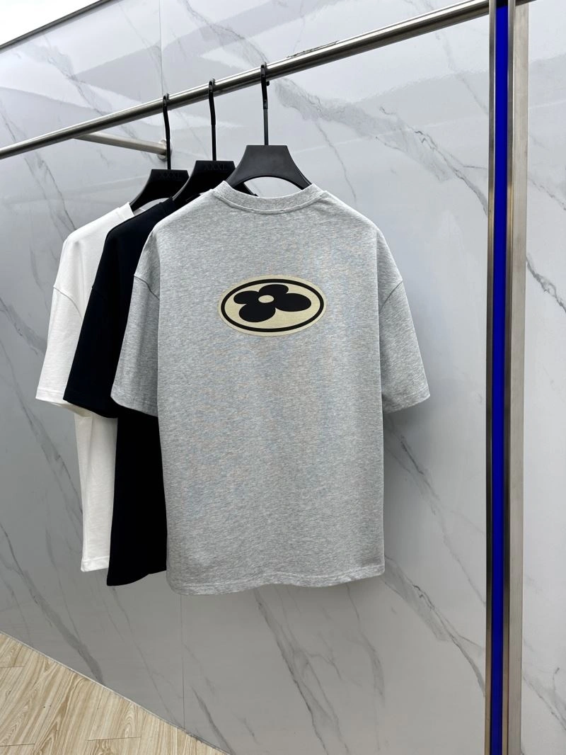 Louis Vuitton T-Shirts WellDesigned 137131