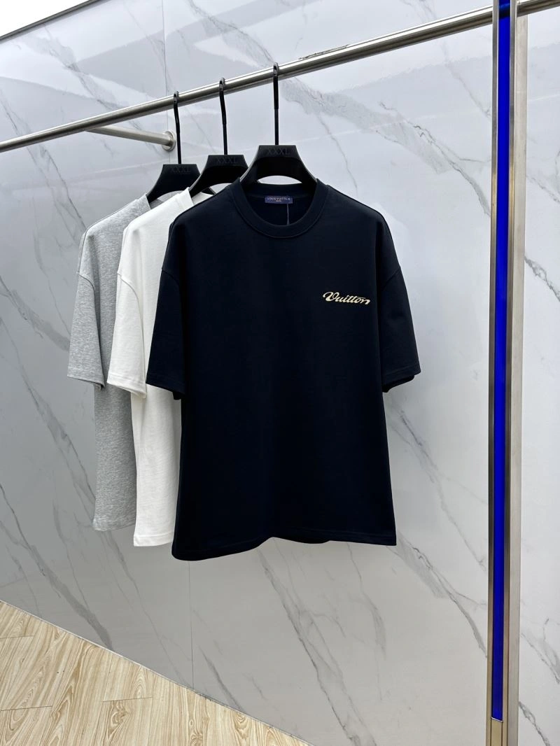 Louis Vuitton T-Shirts Stretchable 137132