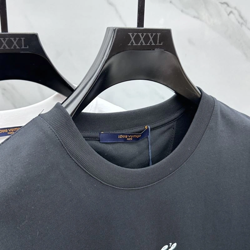 Louis Vuitton T-Shirts QuickDry 137127