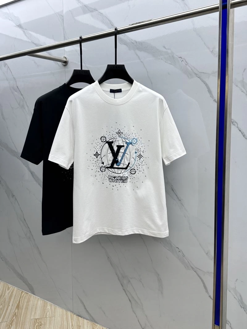 MoistureWicking Louis Vuitton T-Shirts 137123