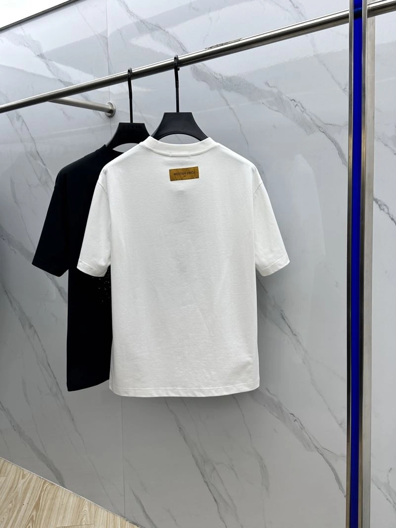 MoistureWicking Louis Vuitton T-Shirts 137123