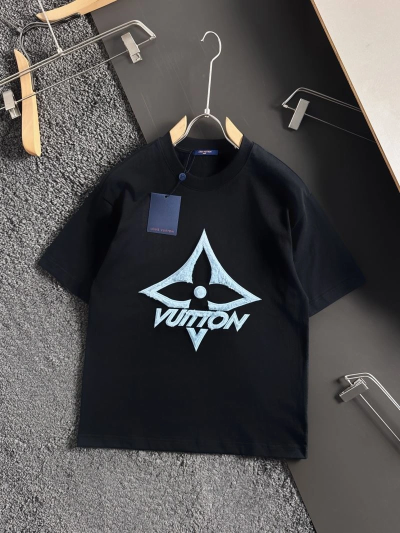 Louis Vuitton T-Shirts Flexible 137108
