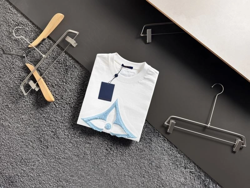 NewStyle Louis Vuitton T-Shirts 137114