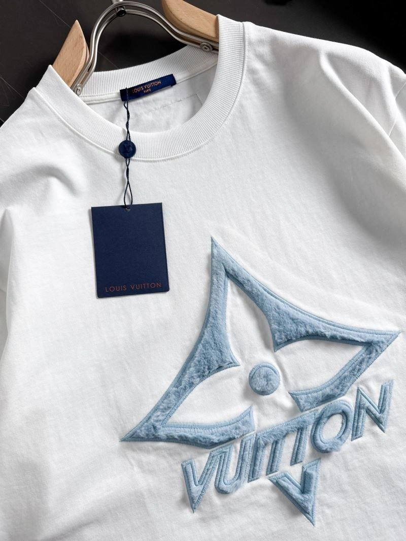 NewStyle Louis Vuitton T-Shirts 137114