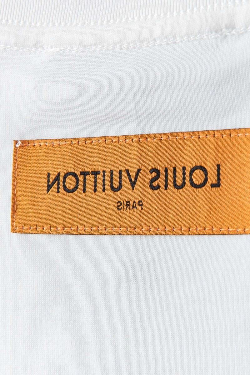 Louis Vuitton T-Shirts Youthful 137111