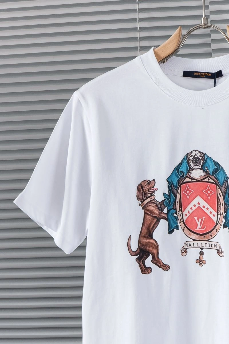 EasyMatch Louis Vuitton T-Shirts 137112