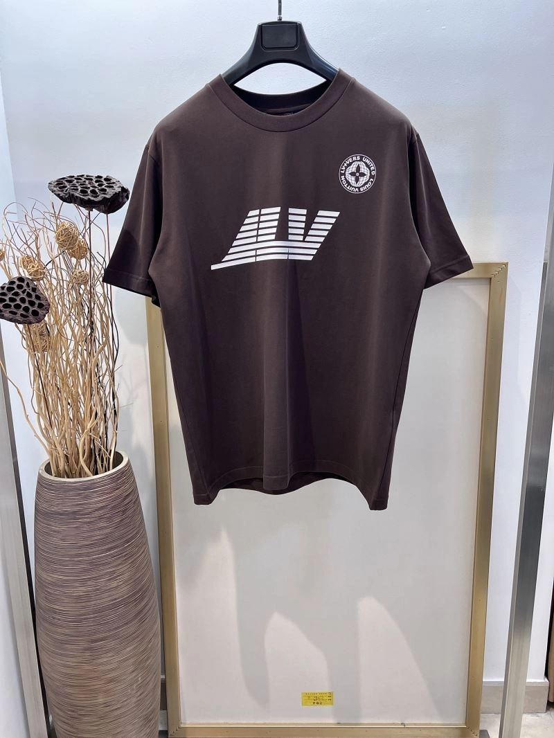 Louis Vuitton T-Shirts Classic 137107