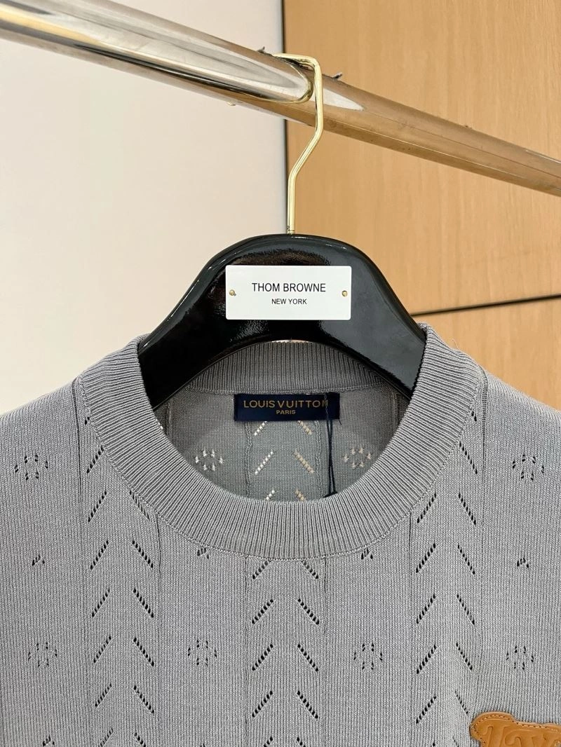 SoftTouch Louis Vuitton T-Shirts 137104
