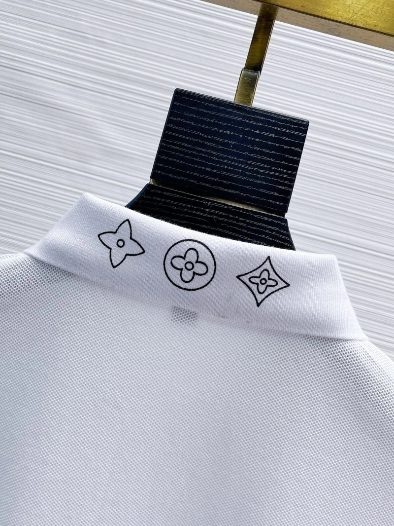 WeatherProof Louis Vuitton T-Shirts 137089