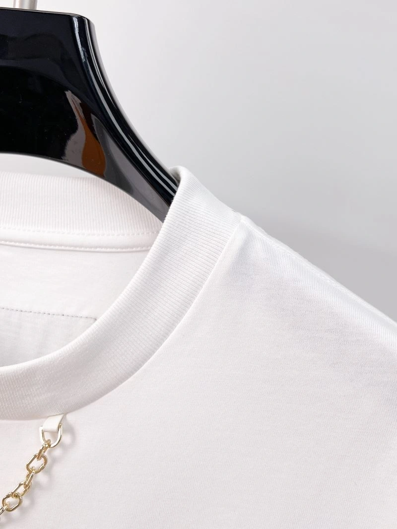 Sophisticated Louis Vuitton T-Shirts 137096
