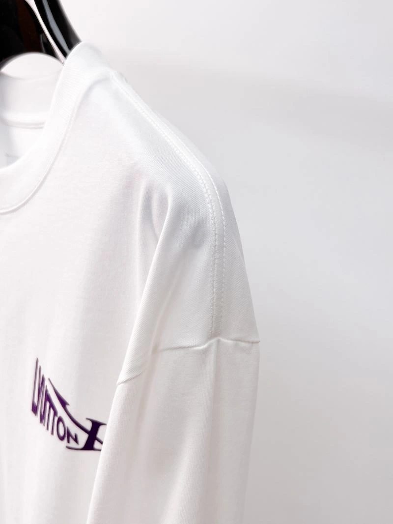 Louis Vuitton T-Shirts Modern 137095