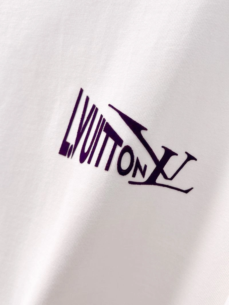 Louis Vuitton T-Shirts Modern 137095