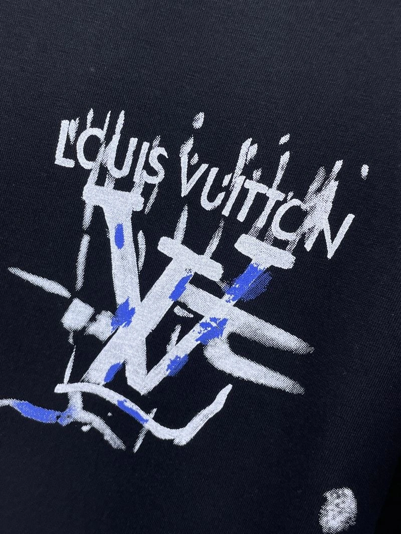 Louis Vuitton T-Shirts Resilient 137097