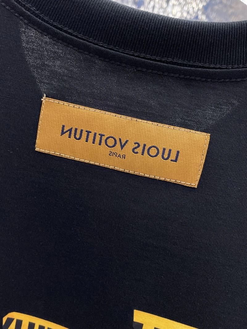 Louis Vuitton T-Shirts Packable 137087