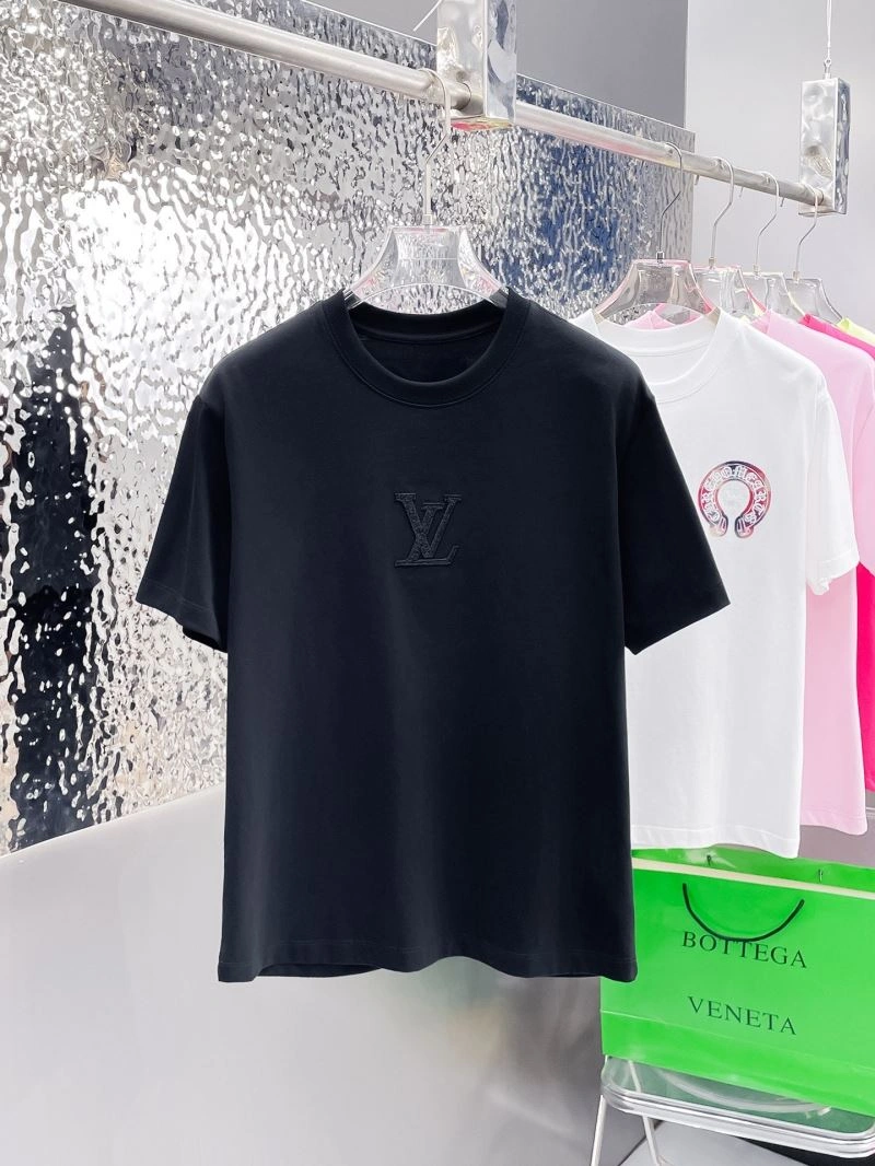 Louis Vuitton T-Shirts Modern 137067