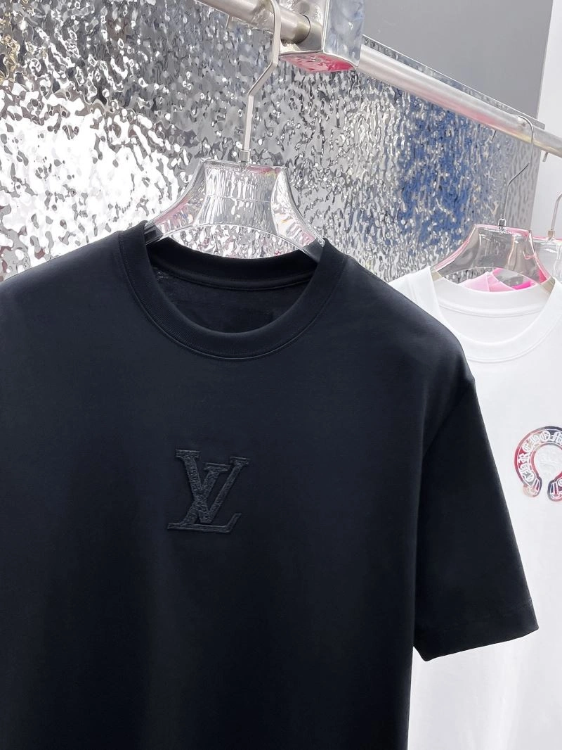 Louis Vuitton T-Shirts Modern 137067