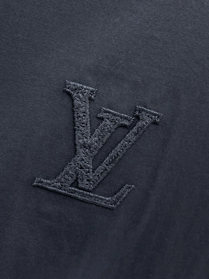 Louis Vuitton T-Shirts Modern 137067