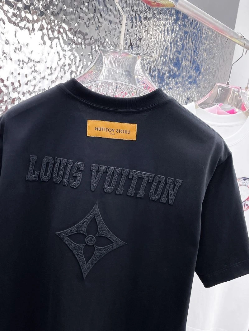 Louis Vuitton T-Shirts Modern 137067