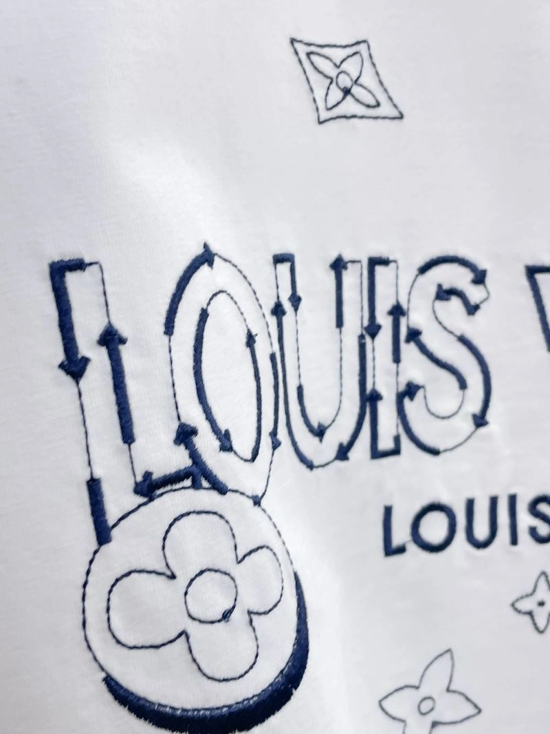 Louis Vuitton T-Shirts Comfortable 137085
