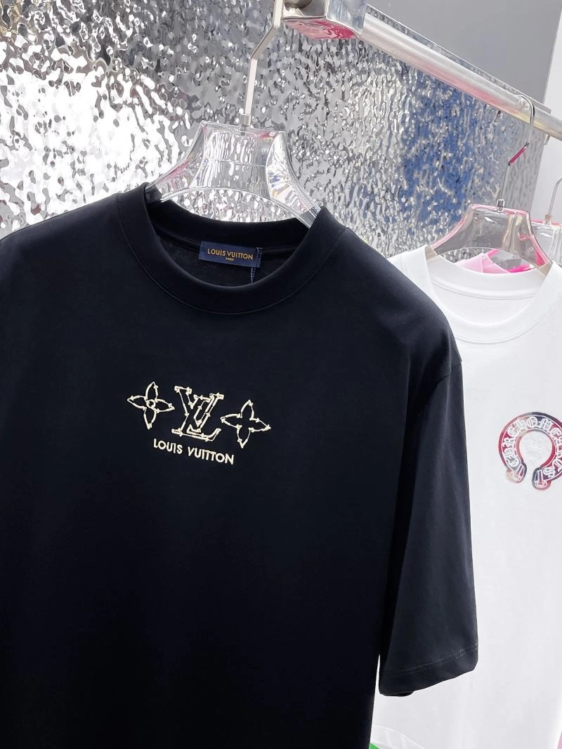 Breathable Louis Vuitton T-Shirts 137082