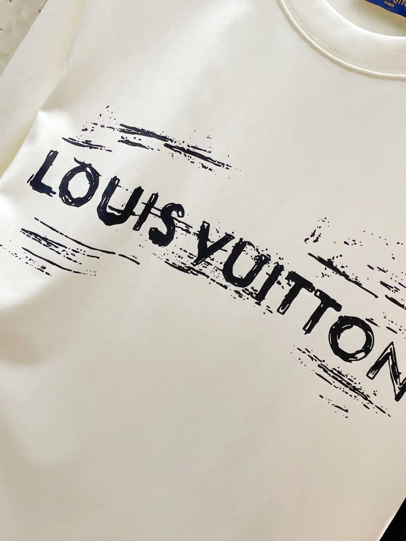 Louis Vuitton T-Shirts Fashionable 137062