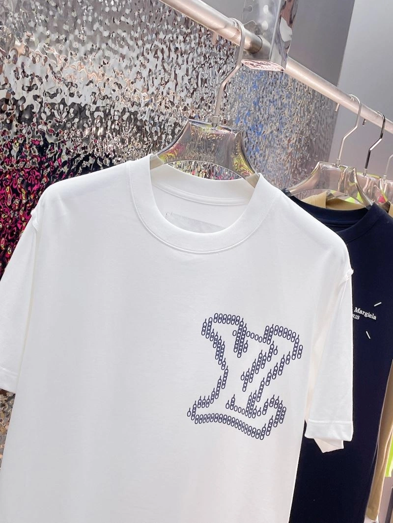 Louis Vuitton T-Shirts Seasonal 137063