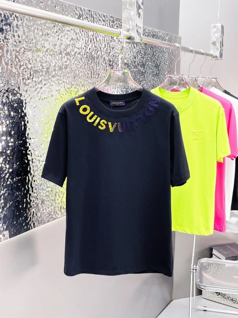 MultiPurpose Louis Vuitton T-Shirts 137060
