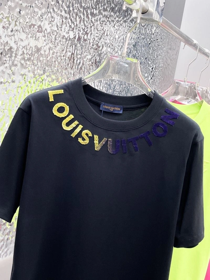 MultiPurpose Louis Vuitton T-Shirts 137060