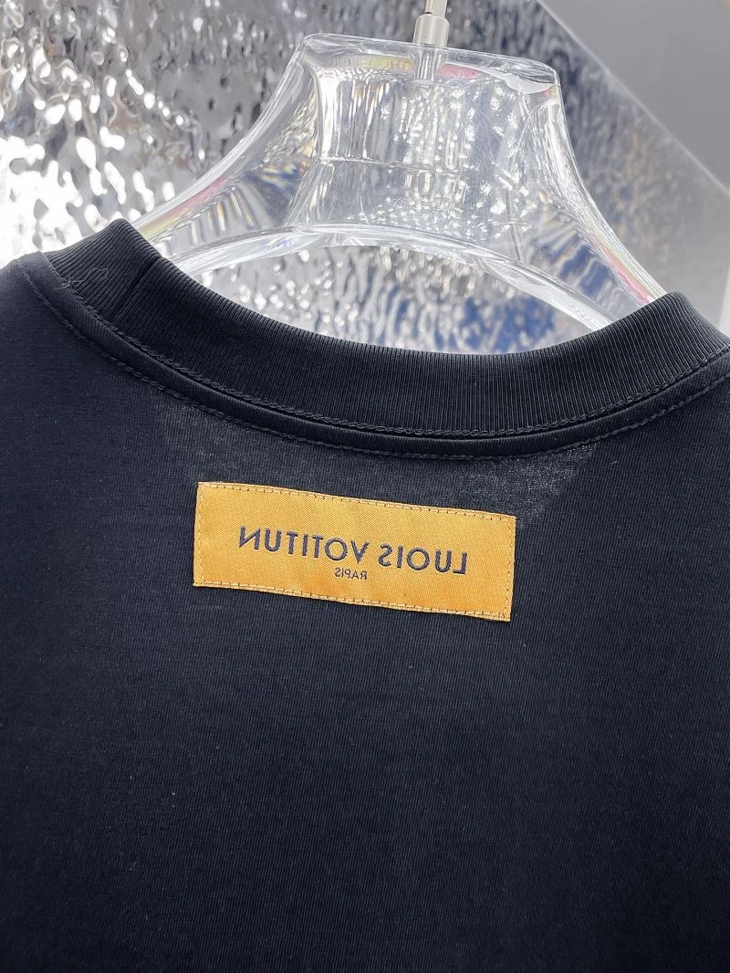 Louis Vuitton T-Shirts TimelessDesign 137059