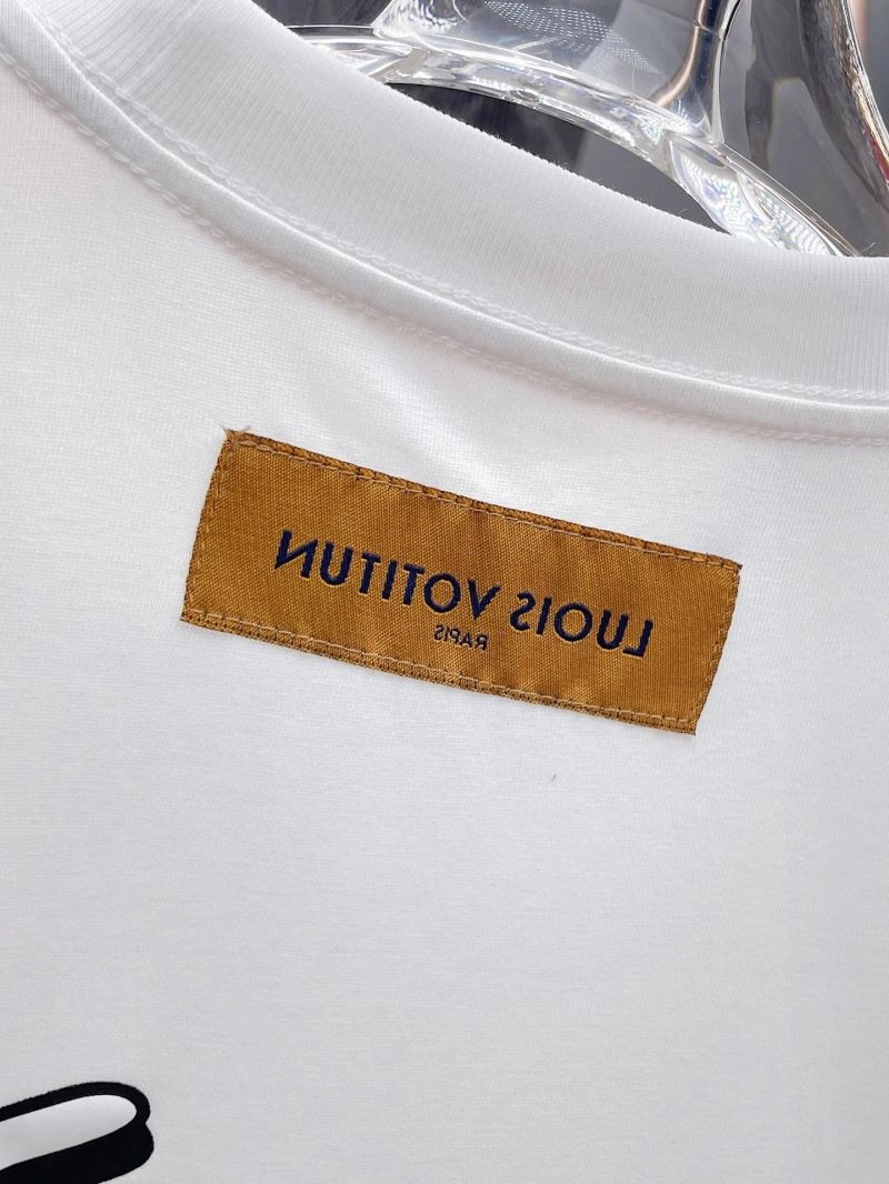 MoistureWicking Louis Vuitton T-Shirts 137032