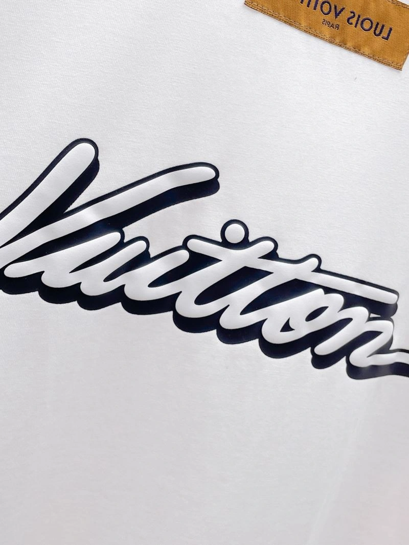 MoistureWicking Louis Vuitton T-Shirts 137032