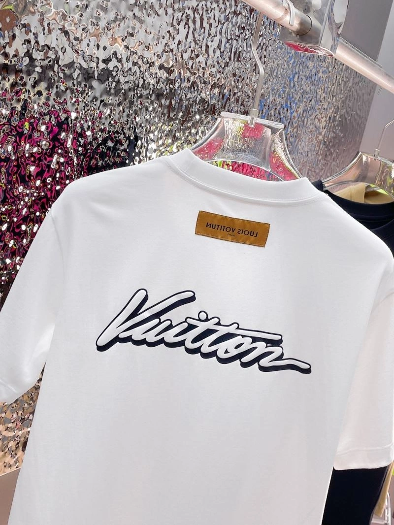 MoistureWicking Louis Vuitton T-Shirts 137032