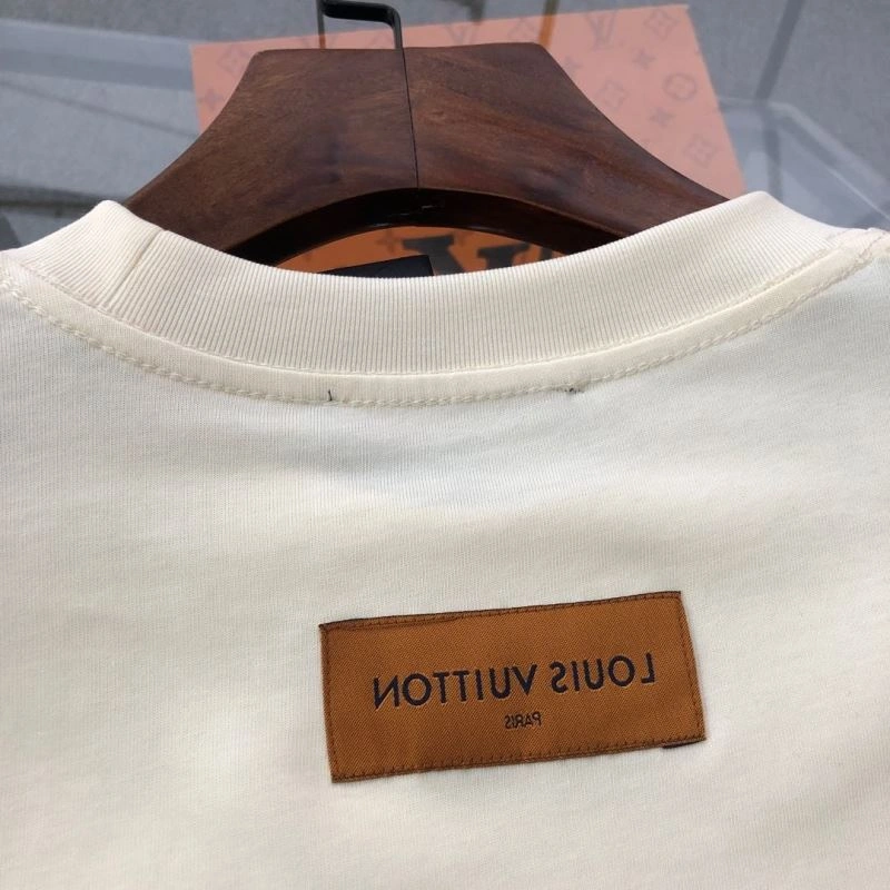 Louis Vuitton T-Shirts Soft 137031