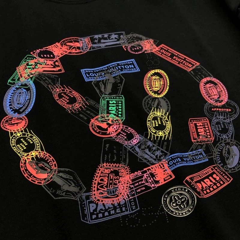 Flexible Louis Vuitton T-Shirts 137035