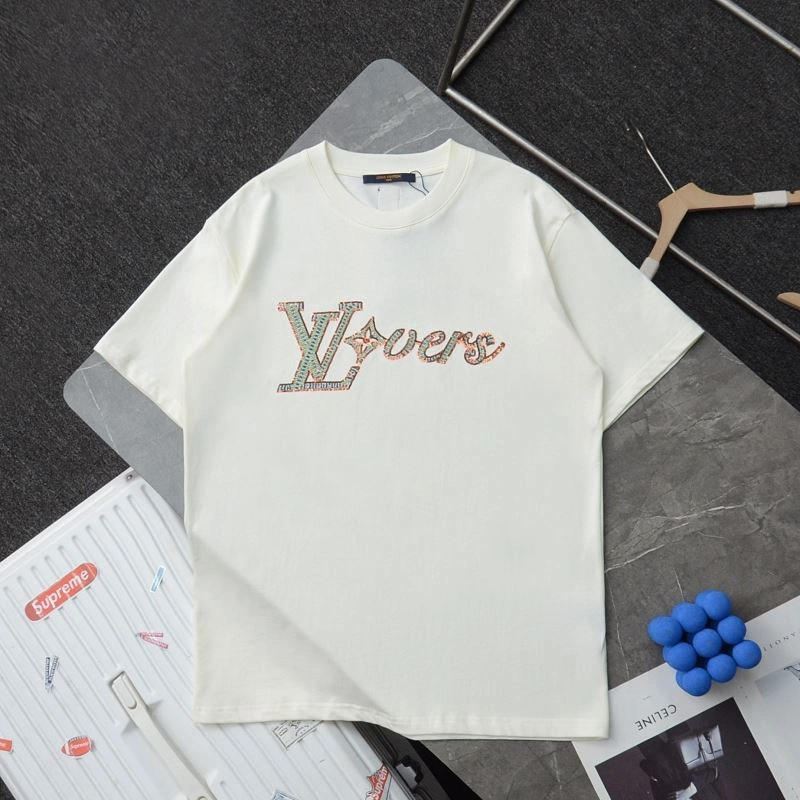 Trendsetting Louis Vuitton T-Shirts 137048