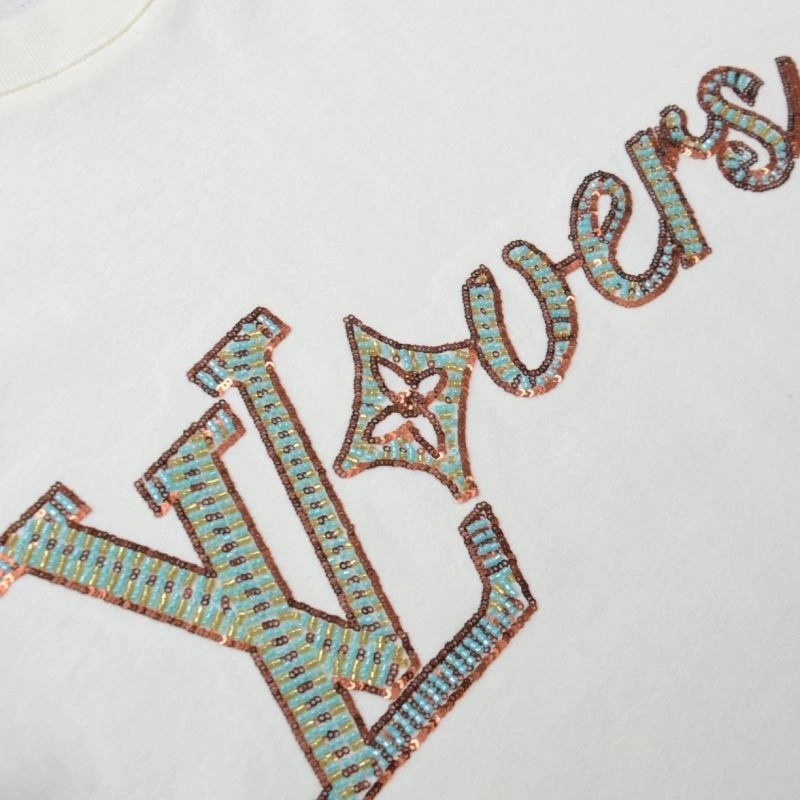 Trendsetting Louis Vuitton T-Shirts 137048